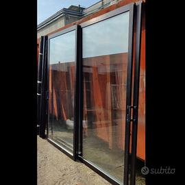 Vetrate scorrevoli in alluminio 244x251
