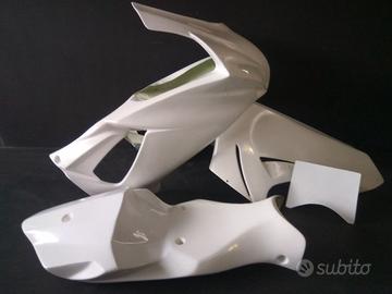 Carene GSXR 600 GSXR 1000 vetroresina kit  ricambi