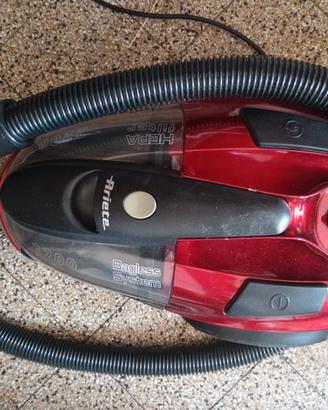 aspirapolvere Ariete