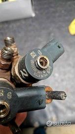 Iniettori Opel Insignia 2.0 cdti 0445110327