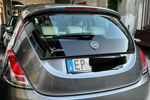 Lancia y 1.2 benzina gpl casa madre ecochic gold