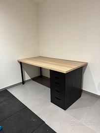 Scrivania Ikea