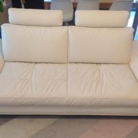 Divano in pelle bianco quasi nuovo
