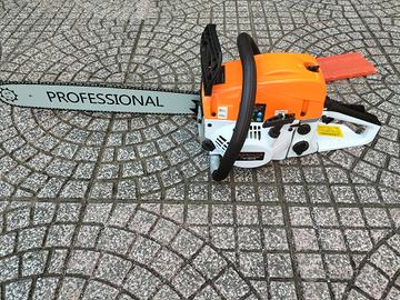 Motosega professionale 