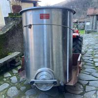 botte in acciaio inox per vino