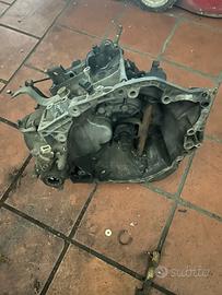 Cambio manuale 5 marce peugeot e citroen