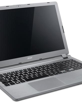 Acer v5 8gb di ram, nvme, 