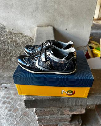 Scarpe eleganti bambina