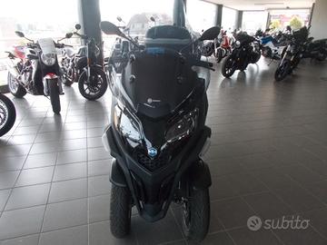 Piaggio MP3 400 hpe SPORT