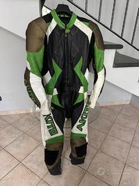 Tuta moto