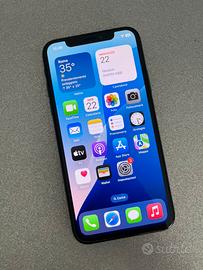 iPhone 11 rosso 256gb