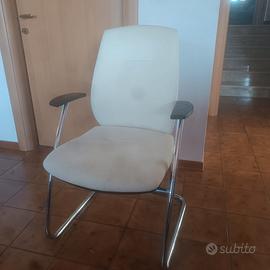 Poltroncina in Alcantara 