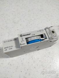 Interruttore programmabile