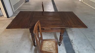 Tavolo Romagnolo con 4 sedie abbinate