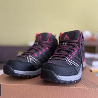 Scarpe ragazza montagna