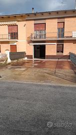 Locale commerciale o artigianale