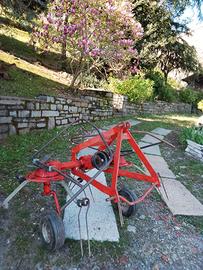 Voltafieno a 2 giranti