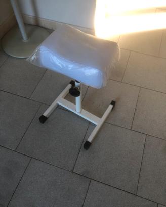 Sgabello per piedi