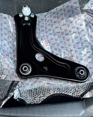 Coppia bracci Peugeot 208 1.4 hdi 2013