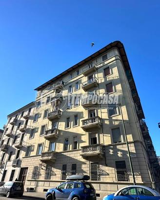 Appartamento a Torino Via Genola 3 locali
