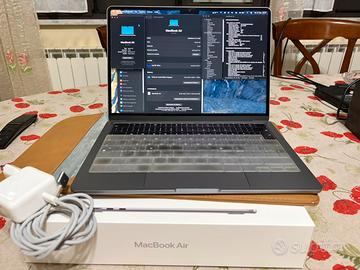 MacBook Air 13" M2 (2022)