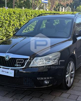 SKODA Octavia 2.0 TDI CR F.AP. Wagon RS