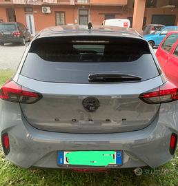 Opel corsa 1.2cambio automatico 8 marce