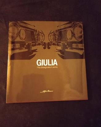 GIULIA    L'HA   DISEGNATA  IL  VENTO   ( 1982 ) 