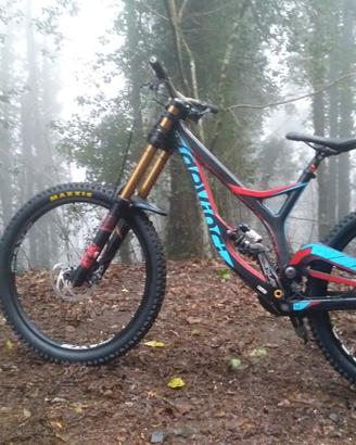 Devinci Wilson 27.5 carbon
