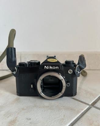 Nikon Fe nera