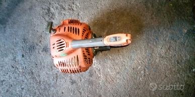 Decespugliatore Oleomac 