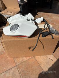 Serbatoio ausiliario Ducati Desert X