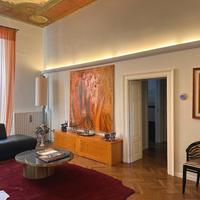 Prestigioso appartamento d'epoca con cantinola