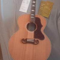 chitarra acustica Gibson SJ200 studio