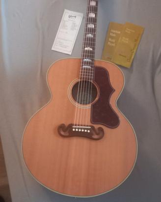 chitarra acustica Gibson SJ200 studio