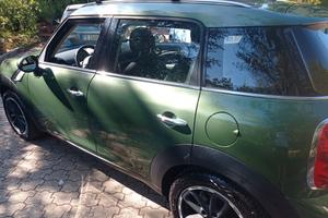 Mini Countryman One 1.6 benzina 2016