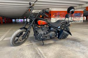 Harley Davidson Softail Street bob FXBBS