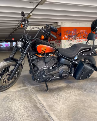 Harley Davidson Softail Street bob FXBBS