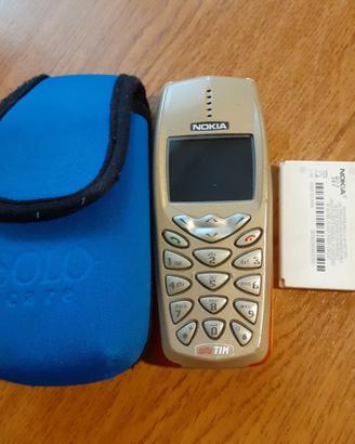 Cellulare Nokia 3510i con batteria e caricabatteri