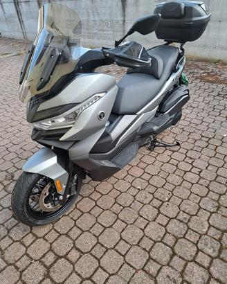 VOGE - BMW Sfida SR 4 