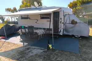 Camper semintegrale hobby 600 