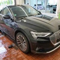 E Tron 55 408CV QUATTRO 360° HUD MATRIX 21"