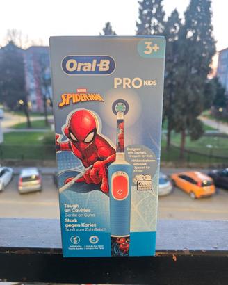 Oral-B Pro Kids 3+ Spazzolino Elettrico - Edizione