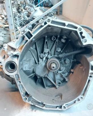 Cambio manuale Renault Megane 1.5 diesel del 2010
