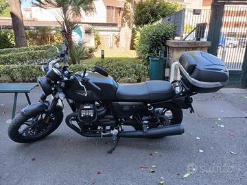 Moto Guzzi V7 - 2019