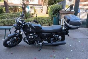 Moto Guzzi V7 - 2019