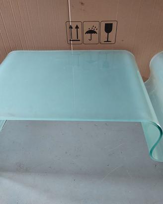 Tavolino in vetro curvato con portariviste 110x60