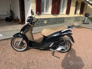 Scooter Piaggio. Liberty 125
