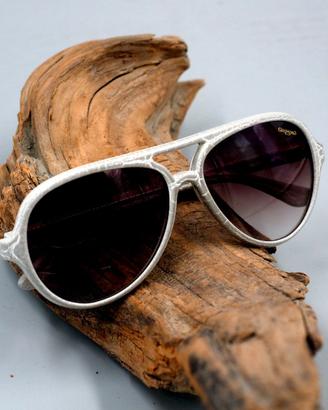 Condividi OCCHIALI DA SOLE GLASSING modello FUNKY