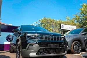 Jeep Avenger 1.2 t. e-hybr.mhev Summit fwd 110cv e